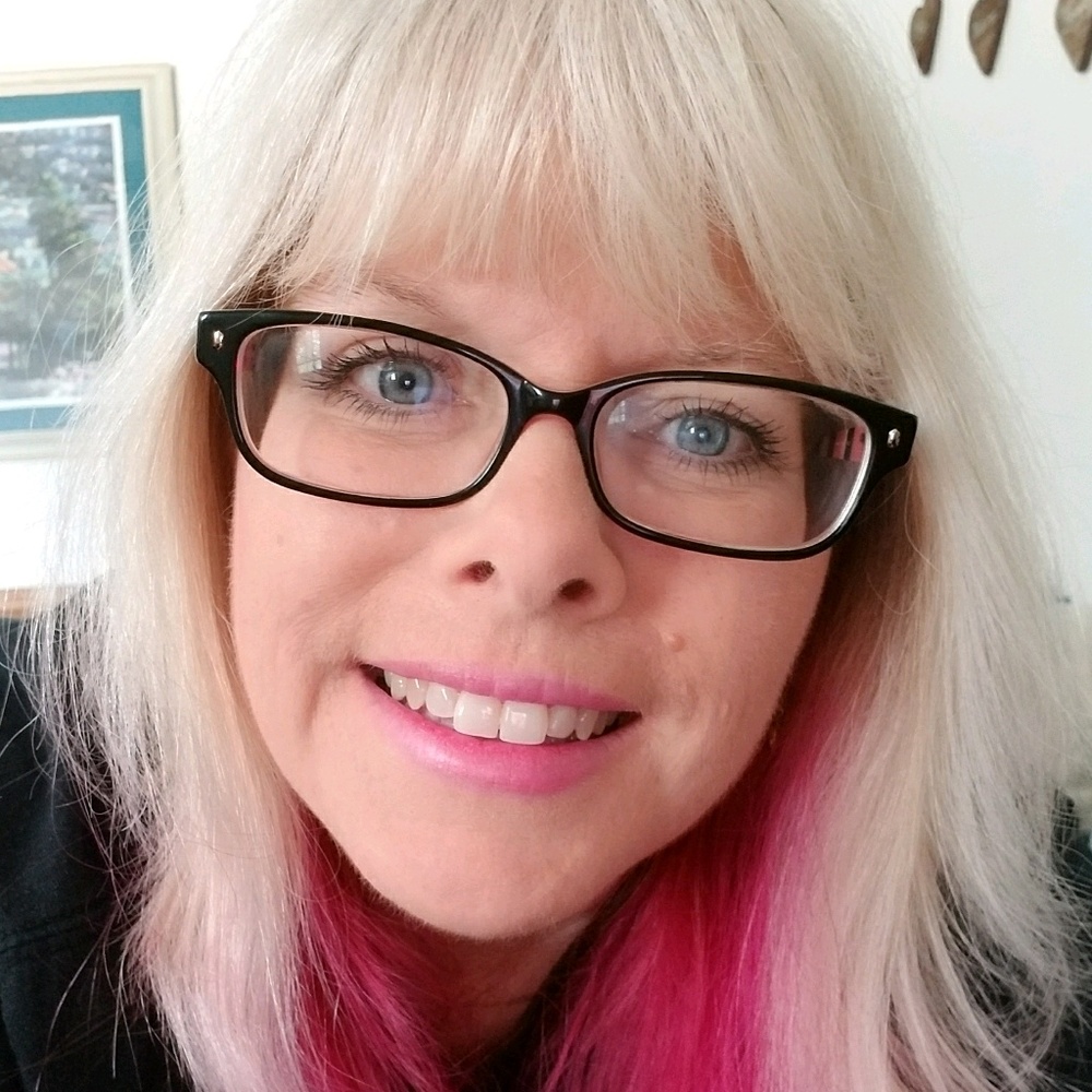 Meet your Posher, Denise